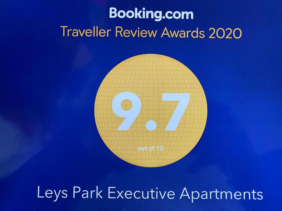 Leys Park Executive Apartments ดันเฟิร์มลิน ภายนอก รูปภาพ